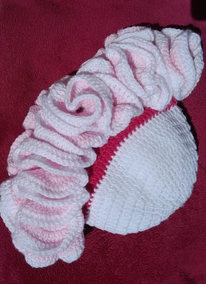 Raffled Hat